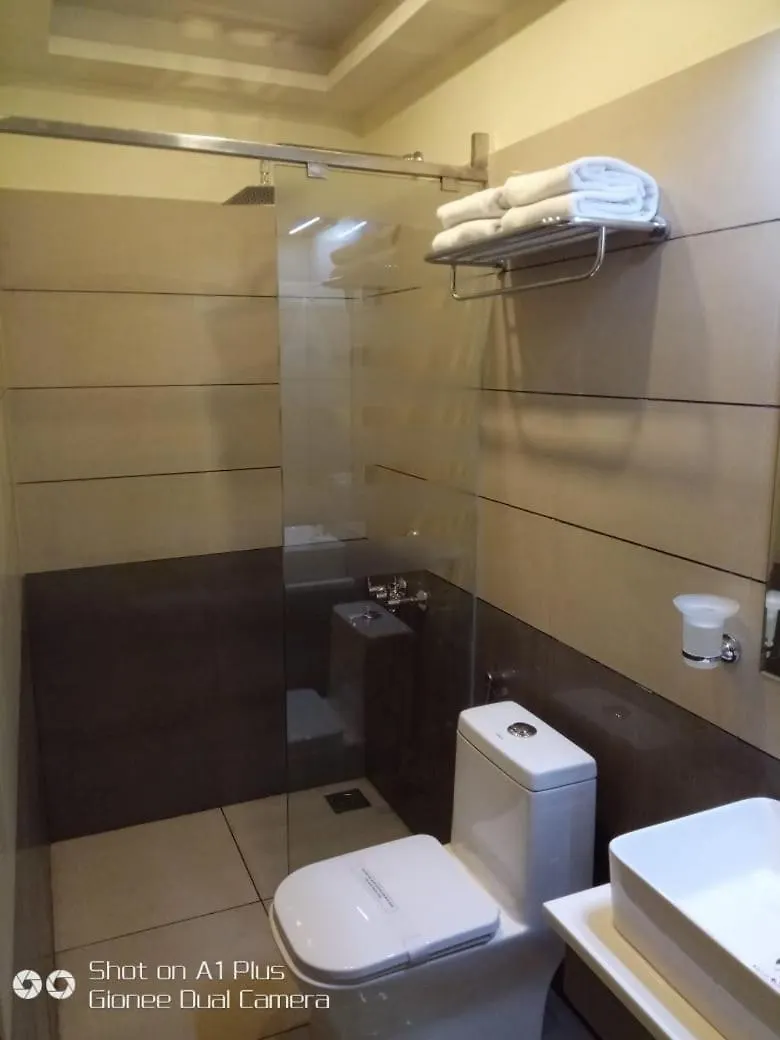 Luxury Boathouse Hotel Alappuzha 3*,