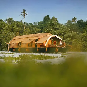 Spice Coast Cruises - Houseboat, A Cgh Earth Experience ***** Alappuzha